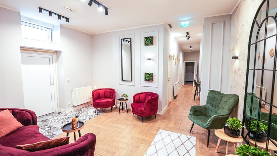 Shared lounge/TV area