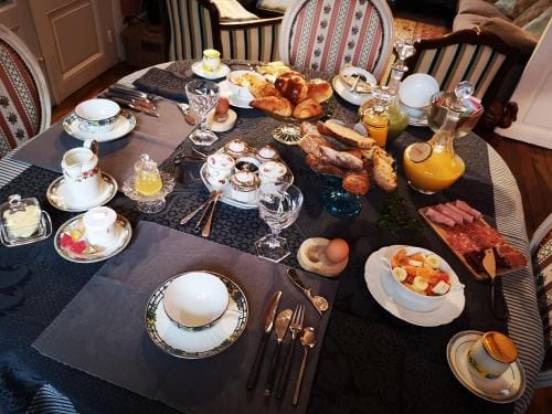 Villa le Cloky Hotel in Fontainebleau