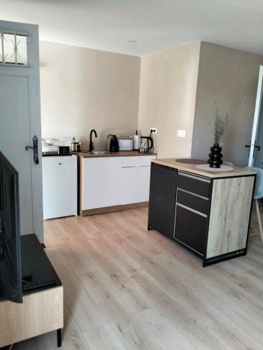 L' amandier Hotel in Salernes