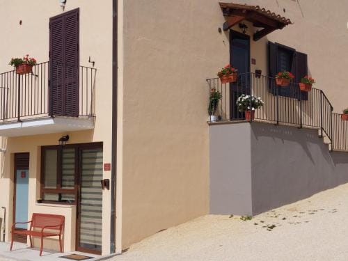 IL MORO sulla via del Ponte Hotel in Umbria