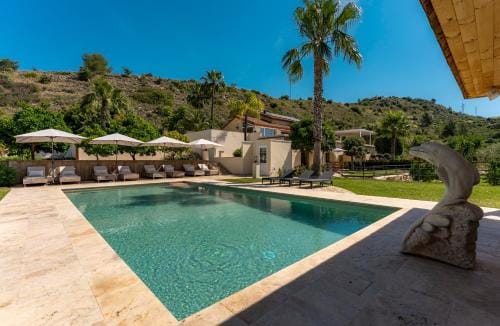 Finca del Silencio Hotel in Sierra de las Nieves