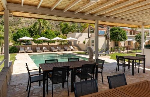 Finca del Silencio Hotel in Sierra de las Nieves