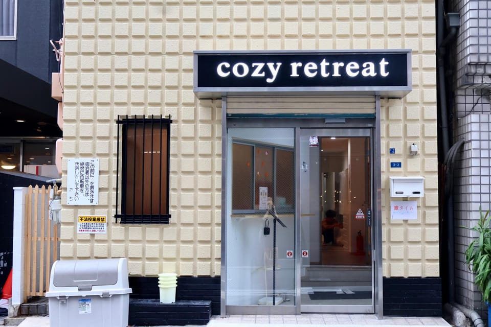 Cozey Retreat Waffle 女限定ホステル Women Only Hostel in Osaka
