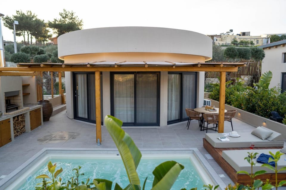 Pure Nature Hotel in Crete