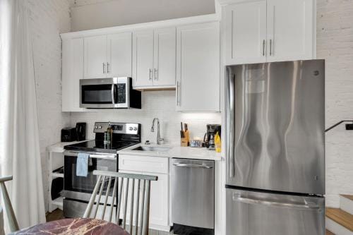 Nola Retreat Next To Frenchmen & French Quarter Hotel in Faubourg Marigny