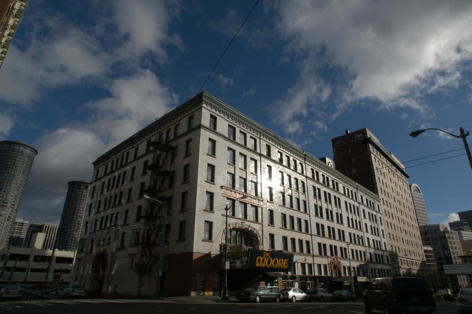 Moore Hotel Hotel in Pike Place Market