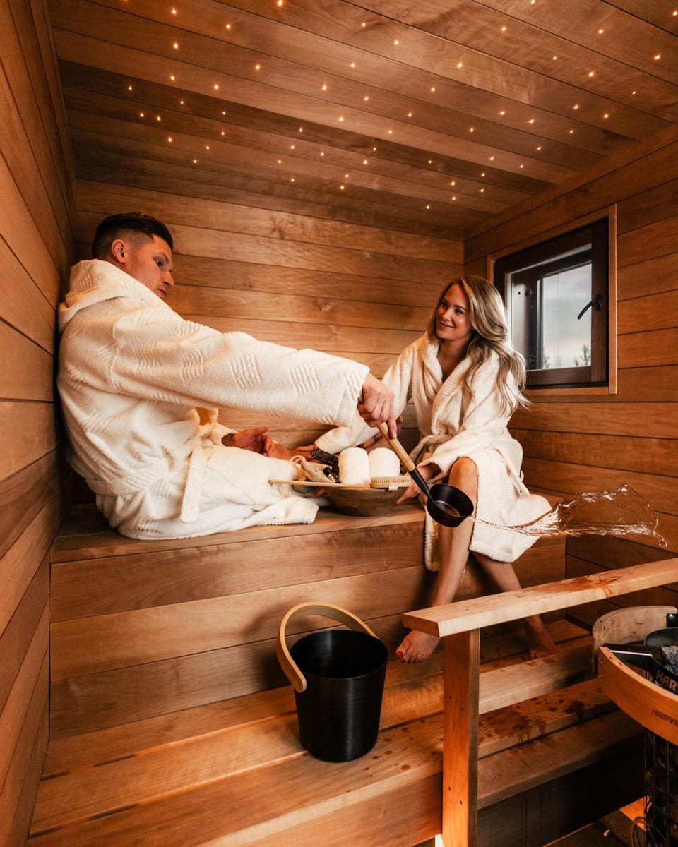 SkyView Igloo Resort Hotel in Rovaniemi