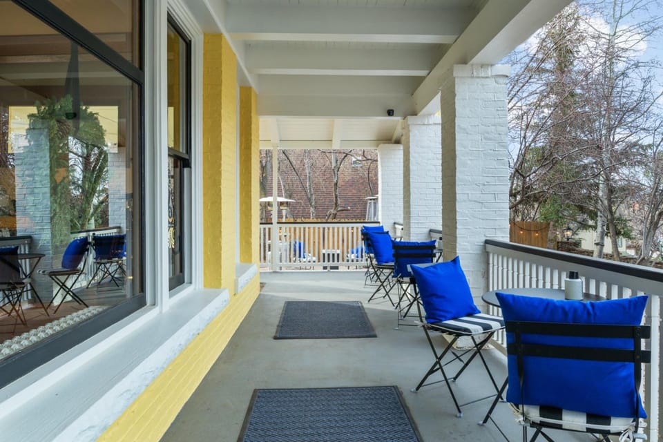 Bespoke Inn Flagstaff Hotel in Flagstaff