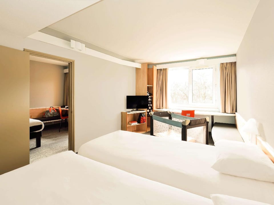 Guestroom
