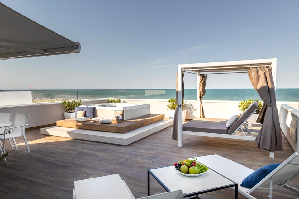 Litoraneo Suite Hotel Hotel in Rimini