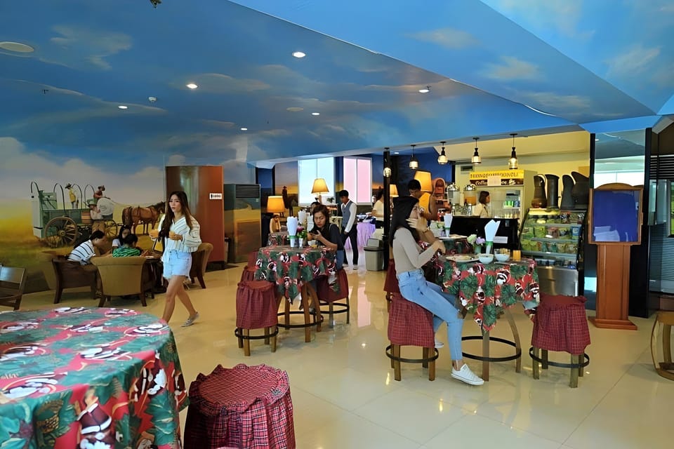 Thong Somboon Club Hotel in Thailand