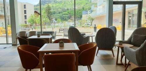 Domitys - Les Aiglons Blancs Hotel in Briançon
