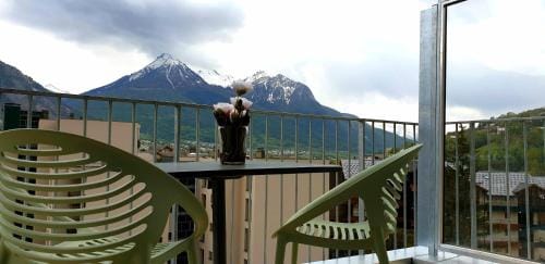 Domitys - Les Aiglons Blancs Hotel in Briançon