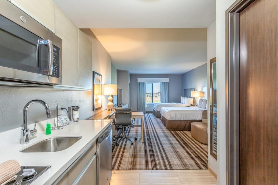 Hawthorn Extended Stay by Wyndham Loveland Hotel in Loveland