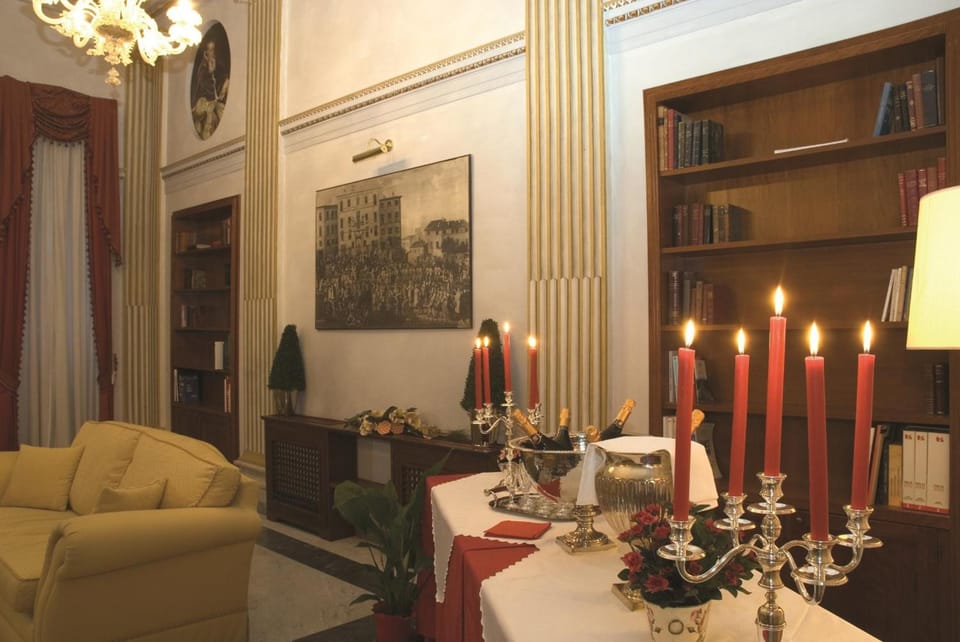 Antico Palazzo Rospigliosi Hotel Hotel in Rome