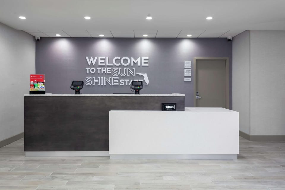 Hampton Inn by Hilton Dunedin Hotel in Palm Harbor