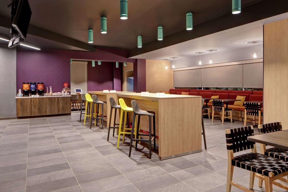 Tru by Hilton Oxford Hotel in Oxford