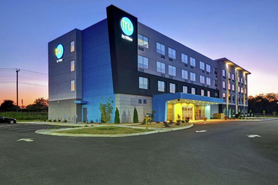Tru by Hilton Wytheville Hotel in Wytheville