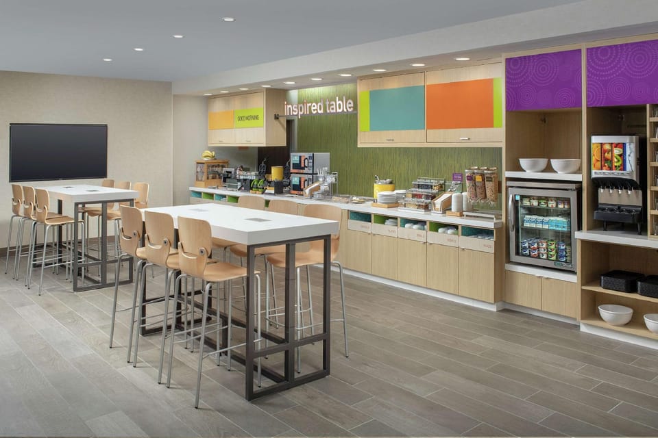 Home2 Suites by Hilton Lakeland South Polk Parkway Hotel in Lakeland