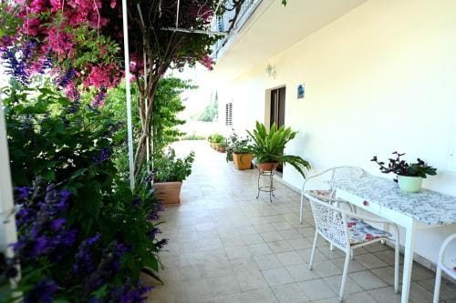 Luka's House - ZF Hvar Inn in Hvar