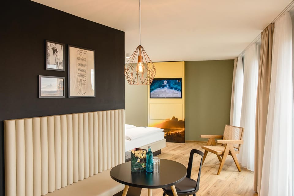 Suite room