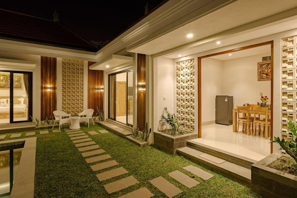 Luxury Nanda villa Ubud Hotel in Abiansemal