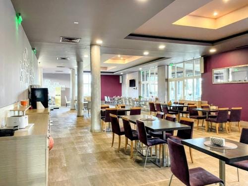 Апартамент Елегант - спа комплекс Аква Терми Hotel in Plovdiv Province