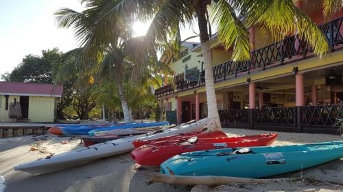 Alan's Paradise Hotel Hotel in Placencia