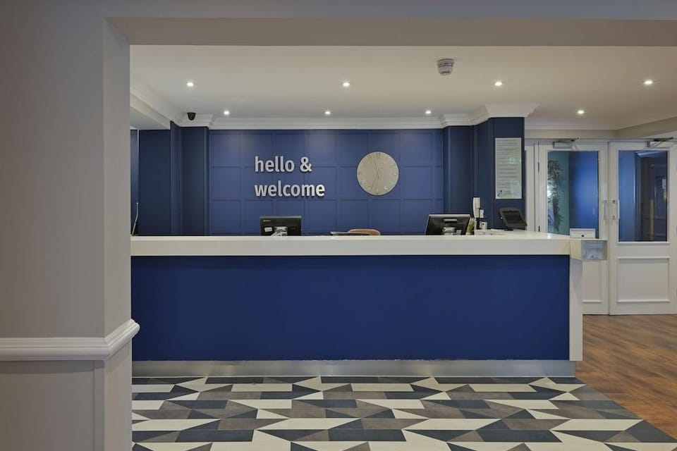 Travelodge Bath Waterside Hotel in Bath