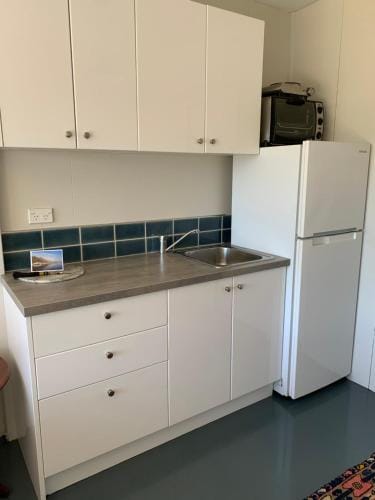 Private Olive Grove Studio Hotel in Northland