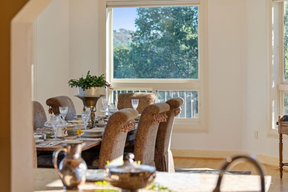 Bella Villa Messina Hotel in Healdsburg