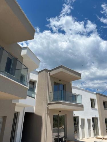 Thines Comfort Living Hotel in Nea Peramos