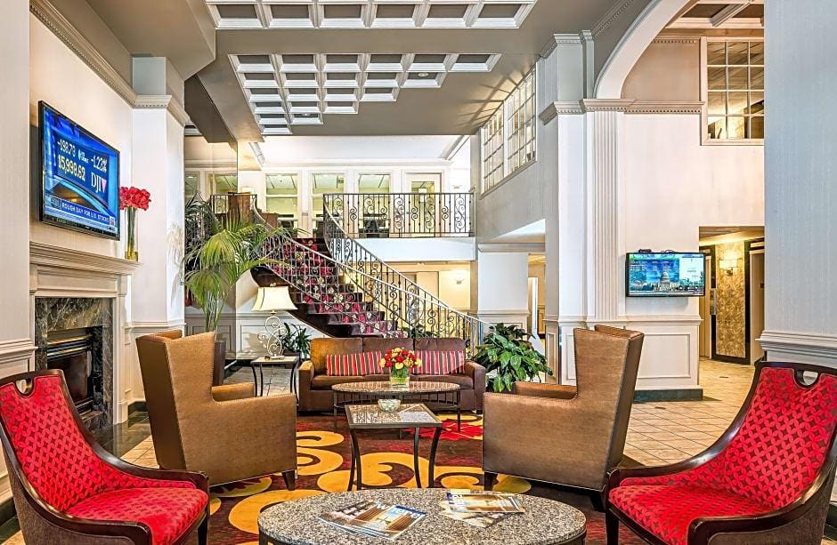 Holiday Inn Rosslyn at Key Bridge Hotel in Arlington