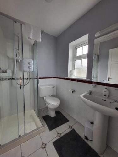 Ashbury House - Room Only Lodge in County Mayo