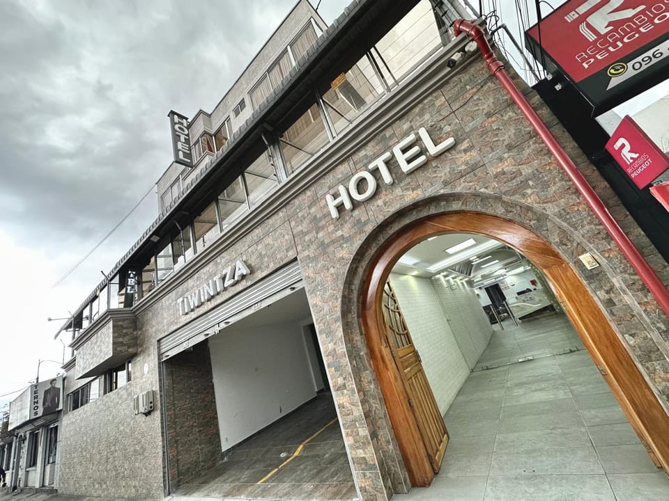 Hotel Tiwintza Internacional Hotel in Quito