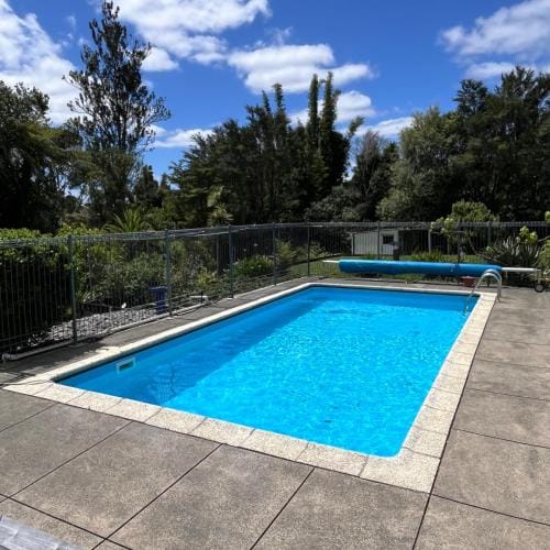 Kitchen Garden Studio Bed and Breakfast Hotel in Auckland