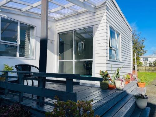 Tranquil Haven Retreat Hotel in Hamilton