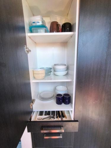 Small private self-contained unit Hotel in Auckland