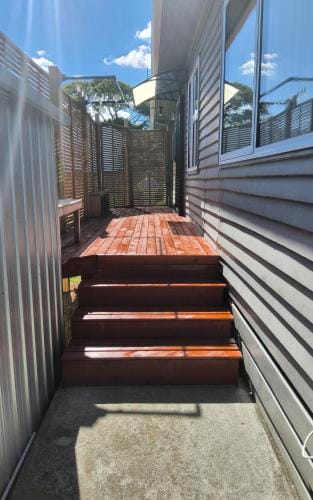 Small private self-contained unit Hotel in Auckland