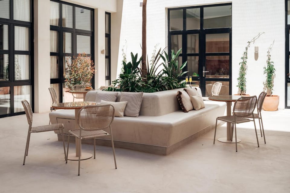 The Atelier Lofts Apartment hotel in Valencia
