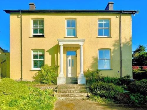 Aelybryn Hotel in Wales