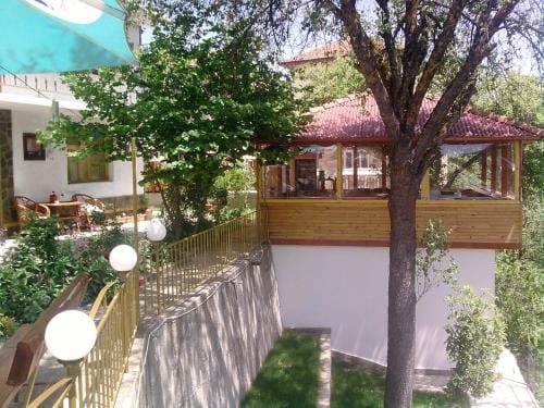 Guest House Stoletnika Hotel in Decentralized Administration of Macedonia and Thrace