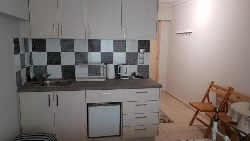 Konstantinos Apartments Hotel in Chalandri