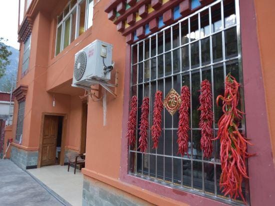 Li County Xuehao Homestay Hotel in Chengdu