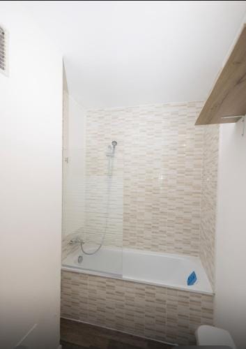 Chambres Privees Gagny Paris en 20 min Hotel in Gagny