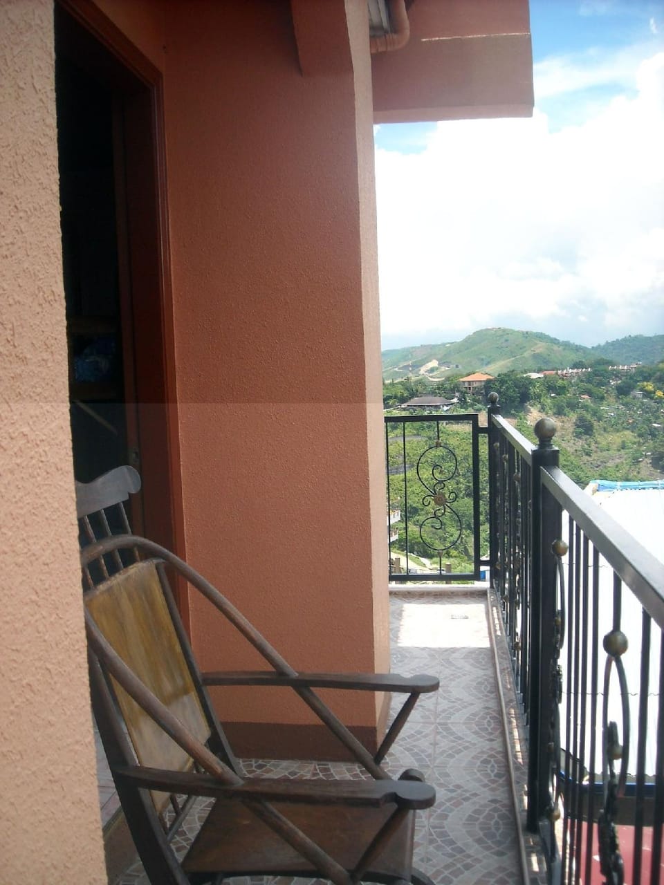 CH Guest Inn Apartment hotel in Cebu City