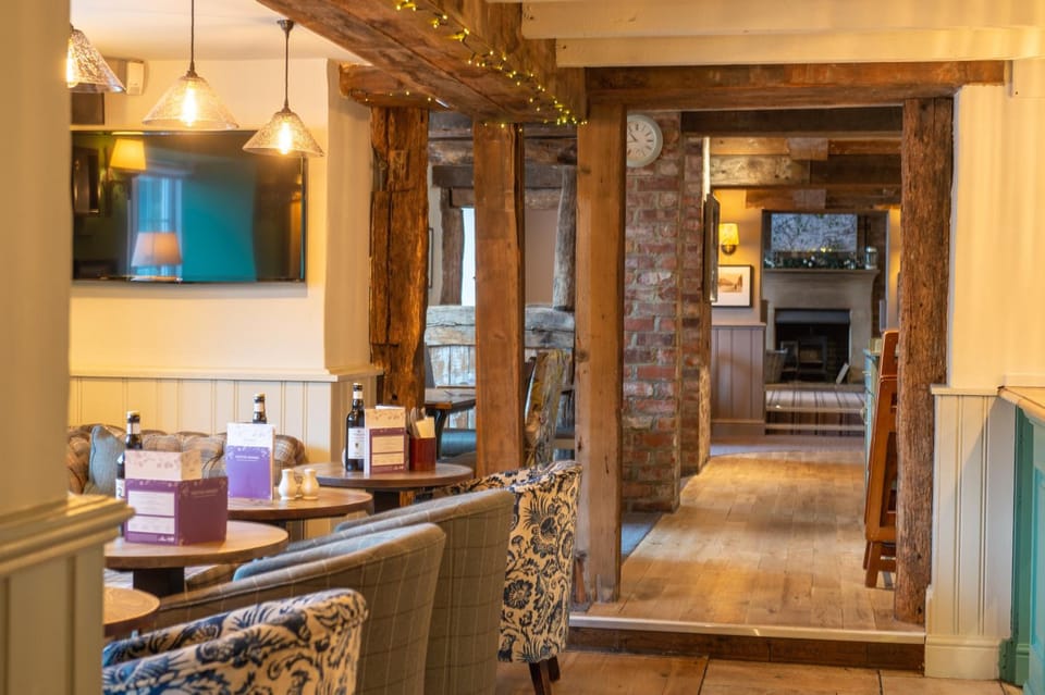 The Cross Keys by Good Night Inns Hotel in England