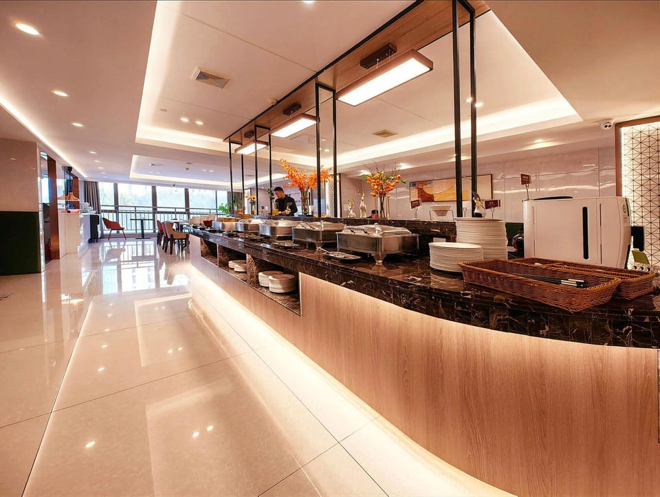 Jinjiang Metropolo Hotel Kunshan High-speed Railway Station Hotel in Shanghai