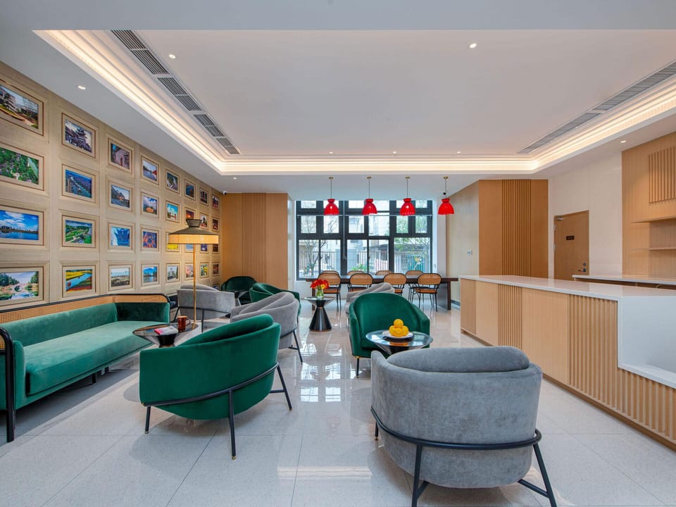 Jinjiang Metropolo Hotel Yangzhou Gaoyou Wenyoucheng Middle Road Hotel in Jiangsu