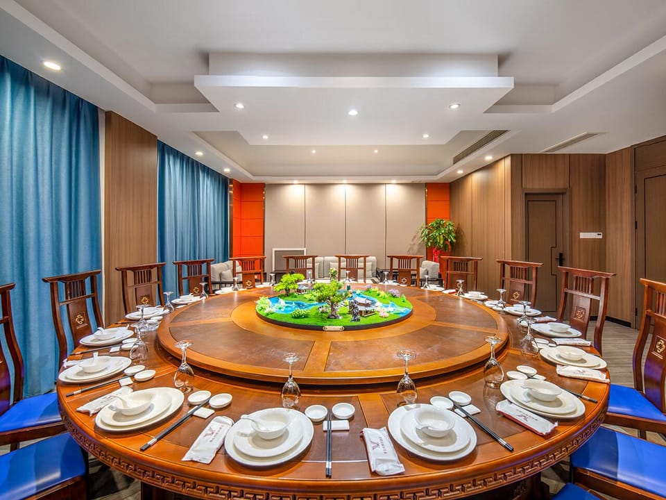 Vienna Classic Hotel Ningbo Hengxi Dongqian Lake Hotel in Zhejiang
